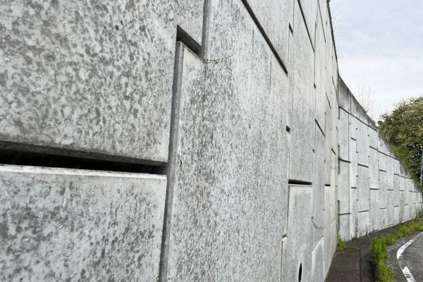 Retaining Wall: Definisi, Manfaat dan Cara Pembuatannya